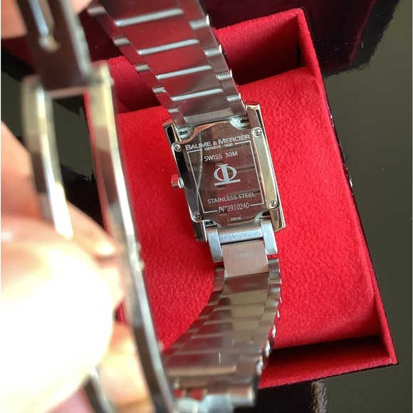 GORGEOUS ladies BAUME MERCIER DIAMANT watch 🔥🔥🔥🔥 - Picture 12 of 12